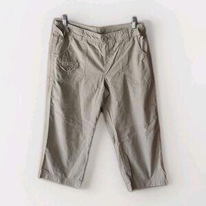 GH Bass Co Womens Size 10 Capri Pants Brown Lightweight Twill Safari Mom 90s Y2k
